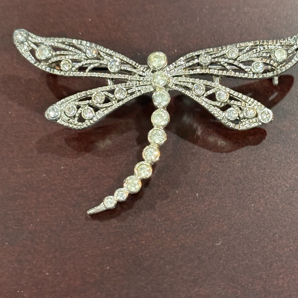 Elegant Silver Dragonfly Brooch